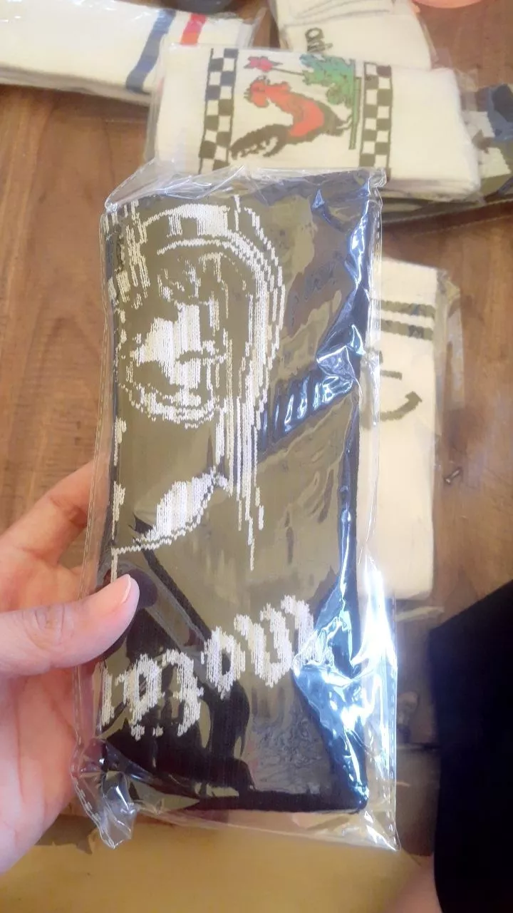 Kaos Kaki Panjang Pria Motif Oldschool Sport WIJAYA SOCKS - Foto ulasan pembeli