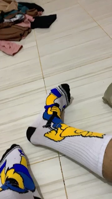 Kaos Kaki Panjang Pria Motif Oldschool Sport WIJAYA SOCKS - Foto ulasan pembeli