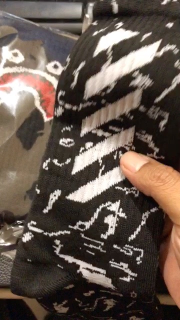 Kaos Kaki Panjang Pria Motif Oldschool Sport WIJAYA SOCKS - Foto ulasan pembeli