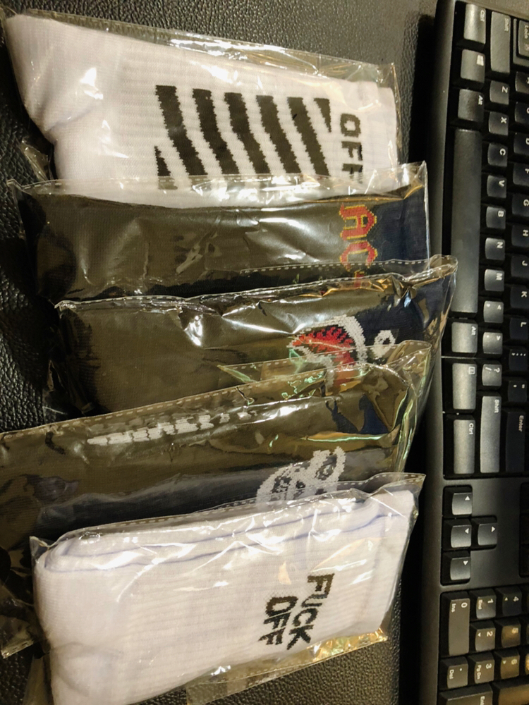Kaos Kaki Panjang Pria Motif Oldschool Sport WIJAYA SOCKS - Foto ulasan pembeli