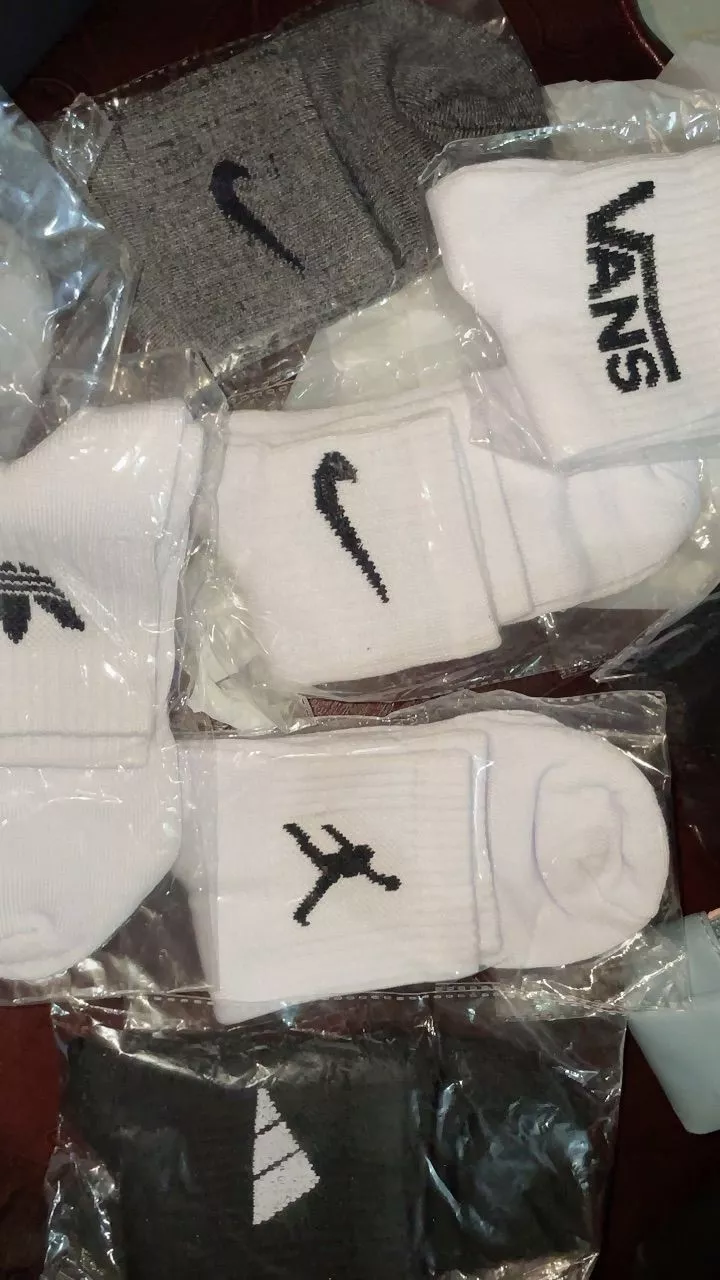 Kaos Kaki Pendek Motif Oldschool Sport WIJAYA SOCKS - Foto ulasan pembeli
