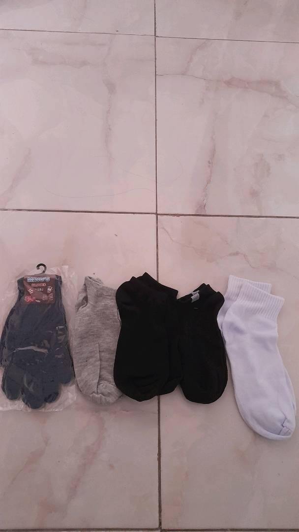 Kaos kaki Pendek Semata kaki Warna Polos Pria Wanita Dewasa - Foto ulasan pembeli