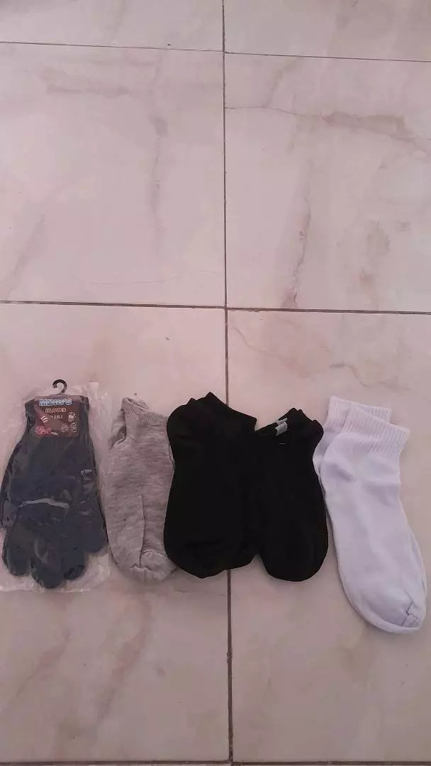 Kaos kaki Pendek Semata kaki Warna Polos Pria Wanita Dewasa - Foto ulasan pembeli