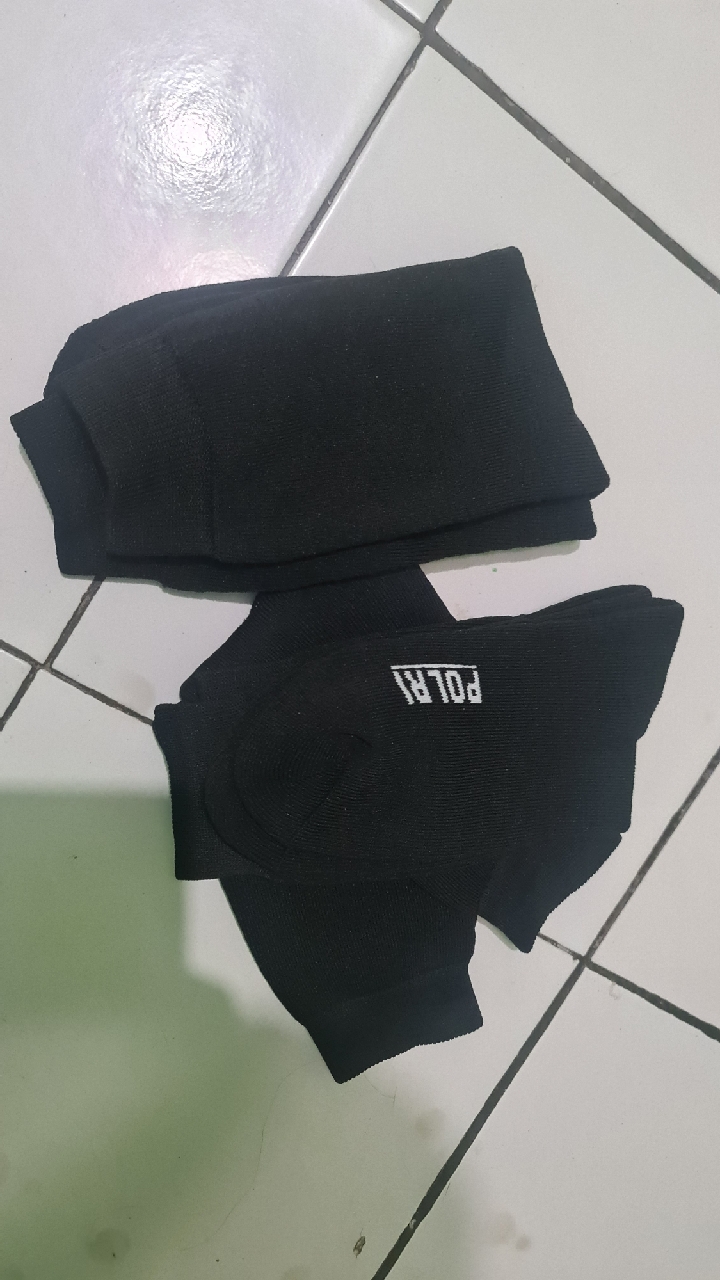 Kaos Kaki POLRI Kaos kaki TNI Kaos kaki Tebal Hitam - Foto ulasan pembeli