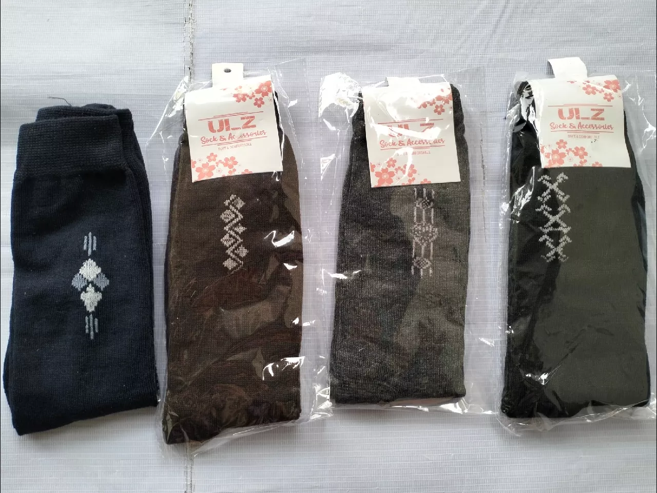 Kaos Kaki Pria Dewasa Polos Nyaman Lembut - Foto ulasan pembeli