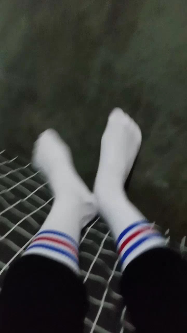 Kaos Kaki Pria Wanita Motif Oldschool Skate Tebal - Foto ulasan pembeli