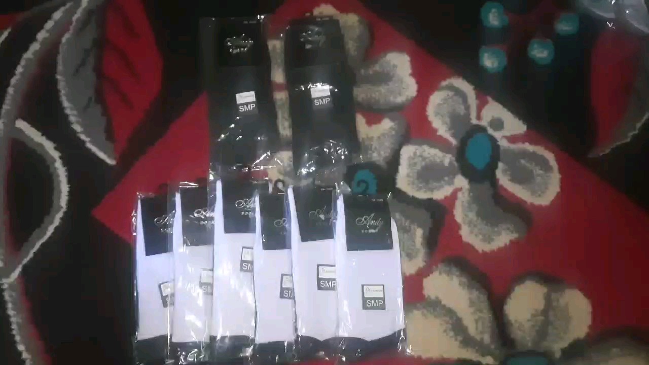 Foto ulasan pembeli d3w1_1515, varian PUTIH SMP, HITAM SMP