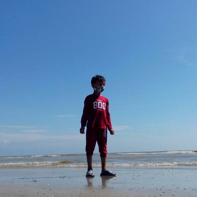 Foto ulasan pembeli dody_erw, varian PUTIH SMP, HITAM SMP