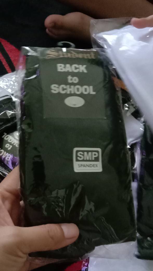 Kaos Kaki Sekolah Hitam Putih Anak SD/SMP/SMA - Foto ulasan pembeli