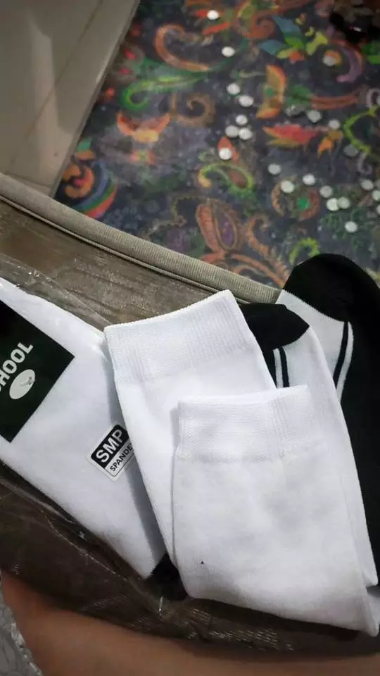 Kaos Kaki Sekolah Hitam Putih Anak SD/SMP/SMA - Foto ulasan pembeli