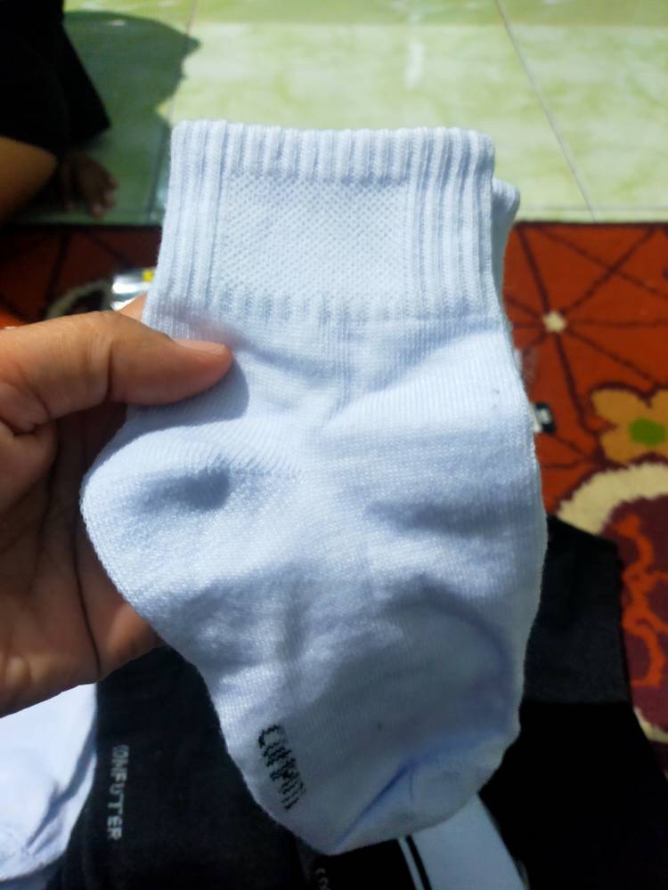 Kaos Kaki Sekolah Hitam Putih Anak SD/SMP/SMA - Foto ulasan pembeli