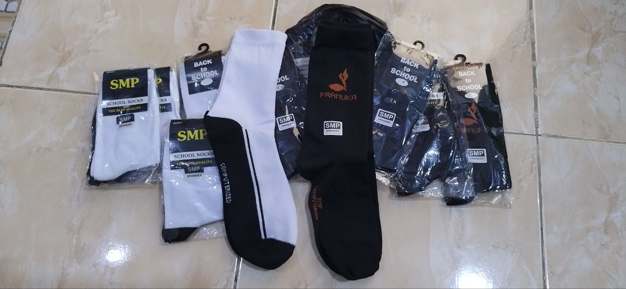 Kaos Kaki Sekolah Hitam Putih Anak SD/SMP/SMA - Foto ulasan pembeli