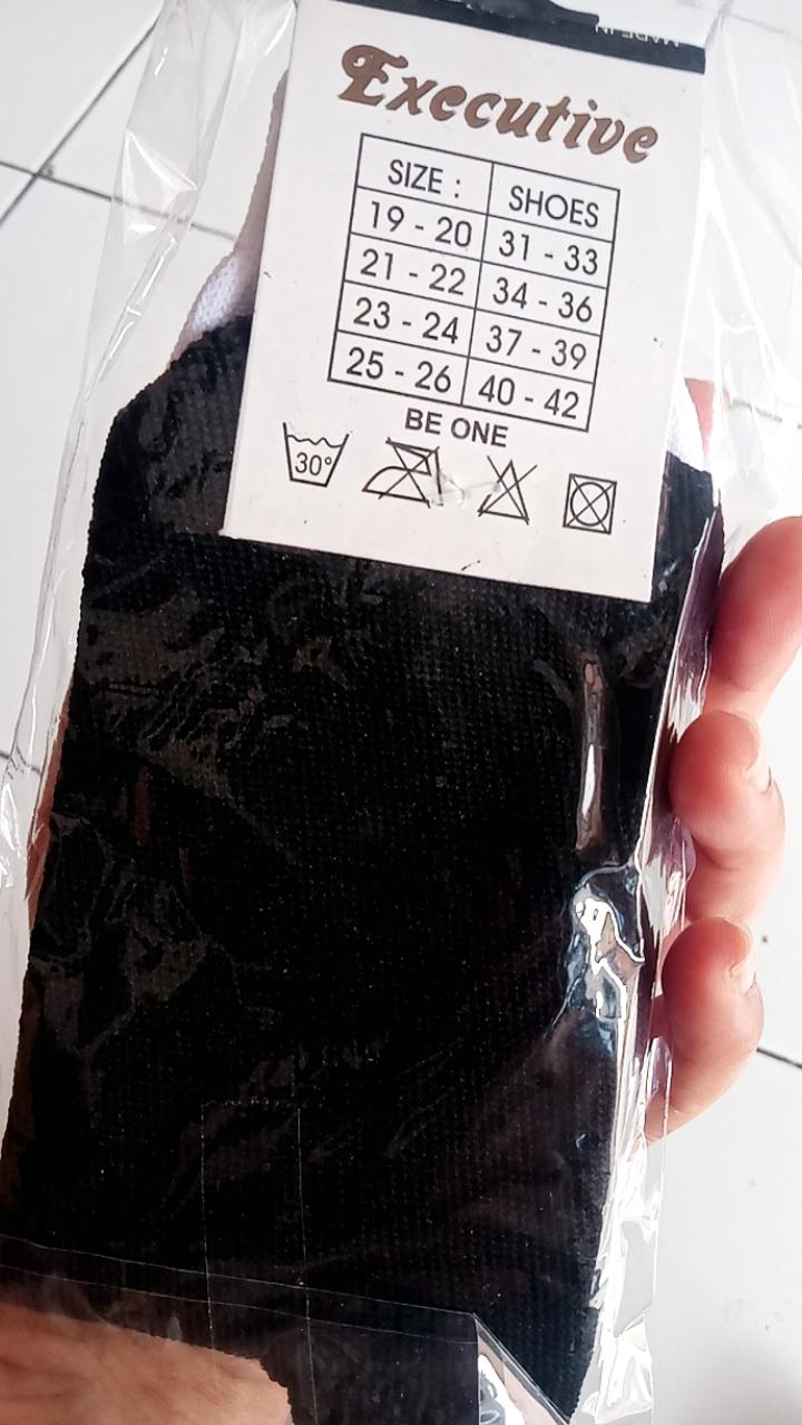 Kaos Kaki Sekolah Hitam Putih Anak SD/SMP/SMA - Foto ulasan pembeli