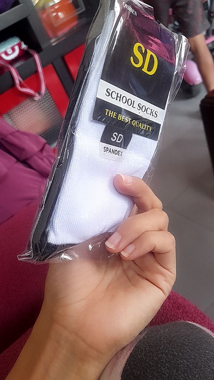 Kaos Kaki Sekolah SD SMP SMA Lembut Nyaman - Foto ulasan pembeli