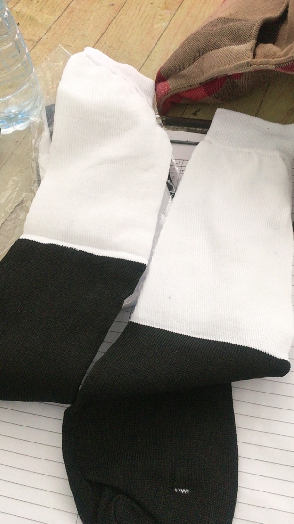 Kaos Kaki Sekolah SD SMP SMA Lembut Nyaman - Foto ulasan pembeli