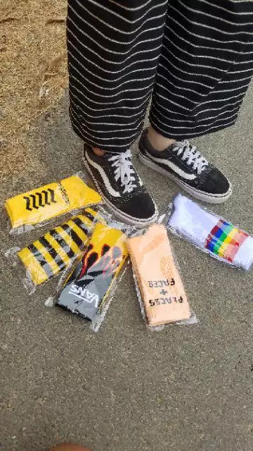 Kaos Kaki Skate Oldschool Unisex Cotton Tebal - Foto ulasan pembeli