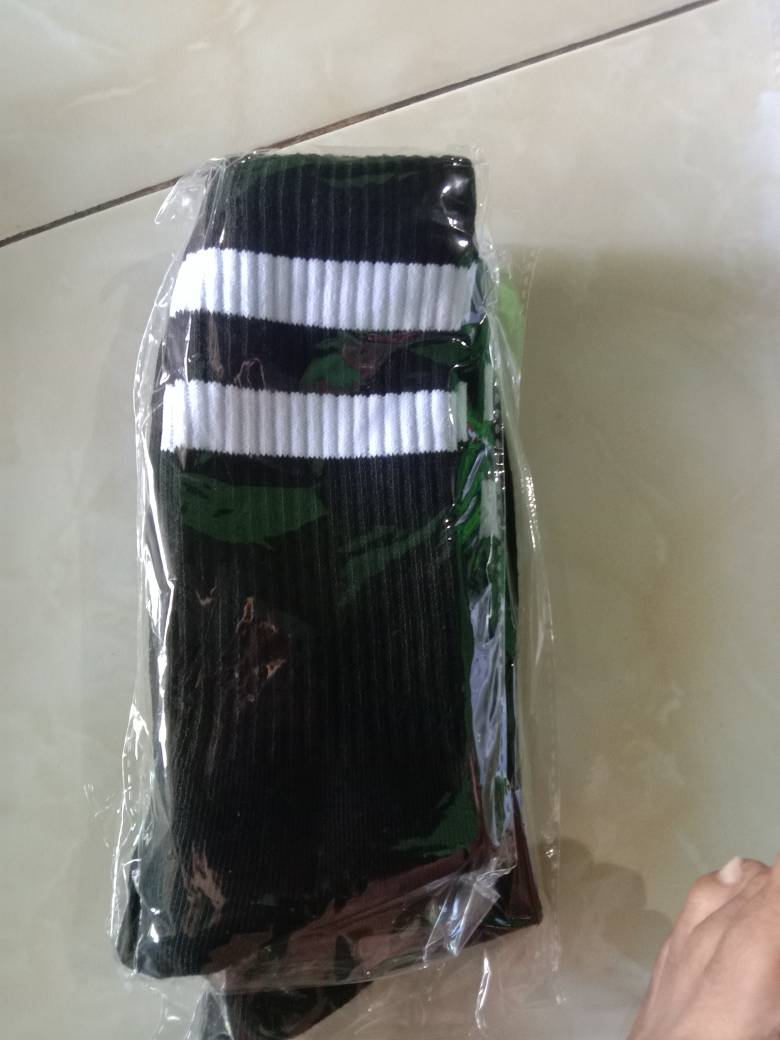 Kaos Kaki Skate Oldschool Adem Nyaman Remaja Dewasa - foto 6 dari 10, irwansyahharis