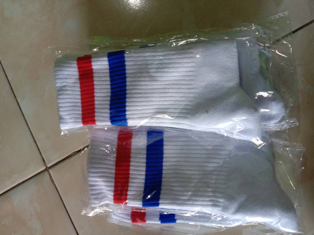 Kaos Kaki Skate Oldschool Adem Nyaman Remaja Dewasa - Foto ulasan pembeli