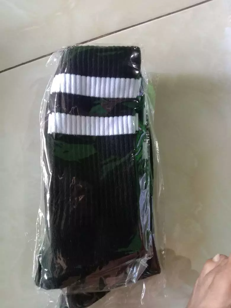 Kaos Kaki Skate Oldschool Adem Nyaman Remaja Dewasa - Foto ulasan pembeli