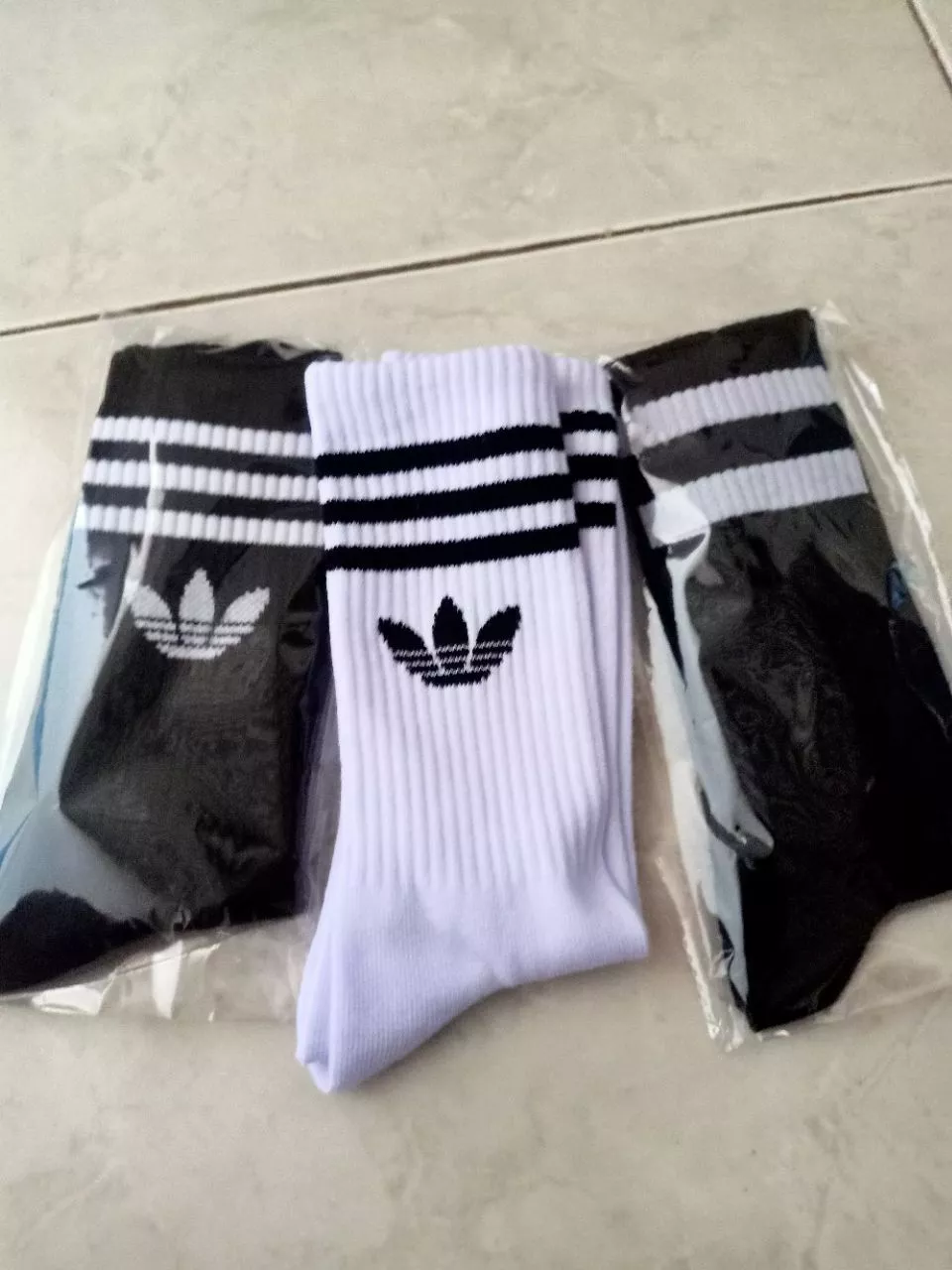 Kaos Kaki Skate Oldschool Irfansock Nyaman Adem - Foto ulasan pembeli