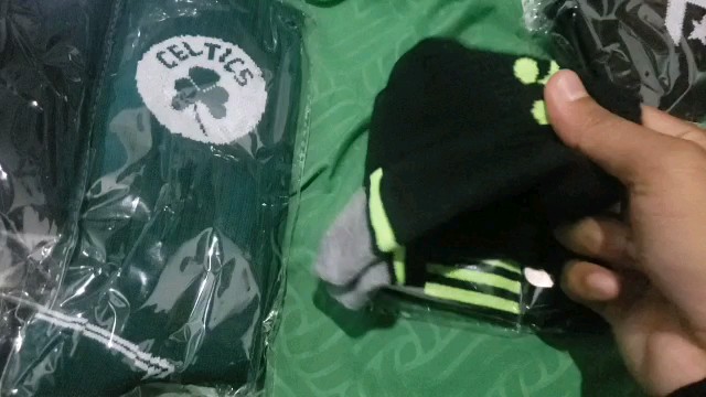 Kaos Kaki Skate Oldschool Irfansock Nyaman Adem - Foto ulasan pembeli