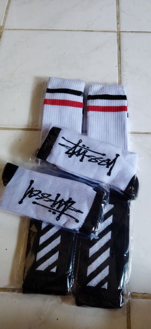 kaos kaki skate oldschool / Kaos kaki kekinian - Foto ulasan pembeli