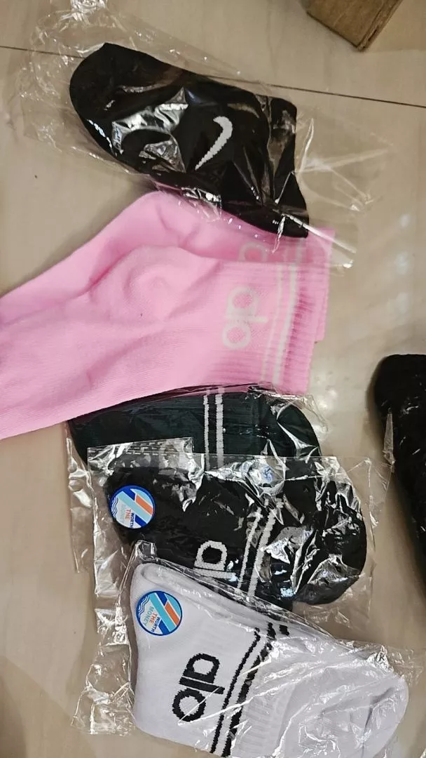 Kaos Kaki Sport Pendek 3 Layer Anti Bau - Foto ulasan pembeli