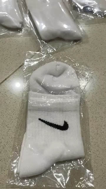Kaos Kaki Sport Pendek 3 Layer Anti Bau - Foto ulasan pembeli