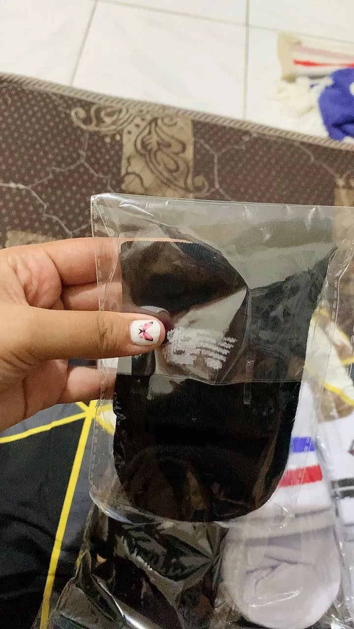 Kaos Kaki Sport Pendek Motif Oldschool Pria Wanita - Foto ulasan pembeli