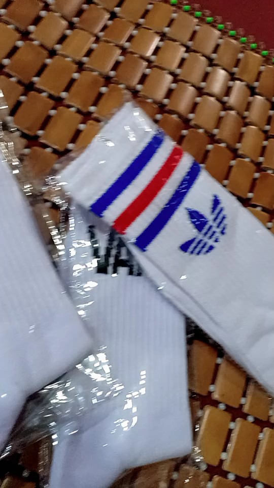 Kaos Kaki Sport Premium Lembut Nyaman Adem - Foto ulasan pembeli
