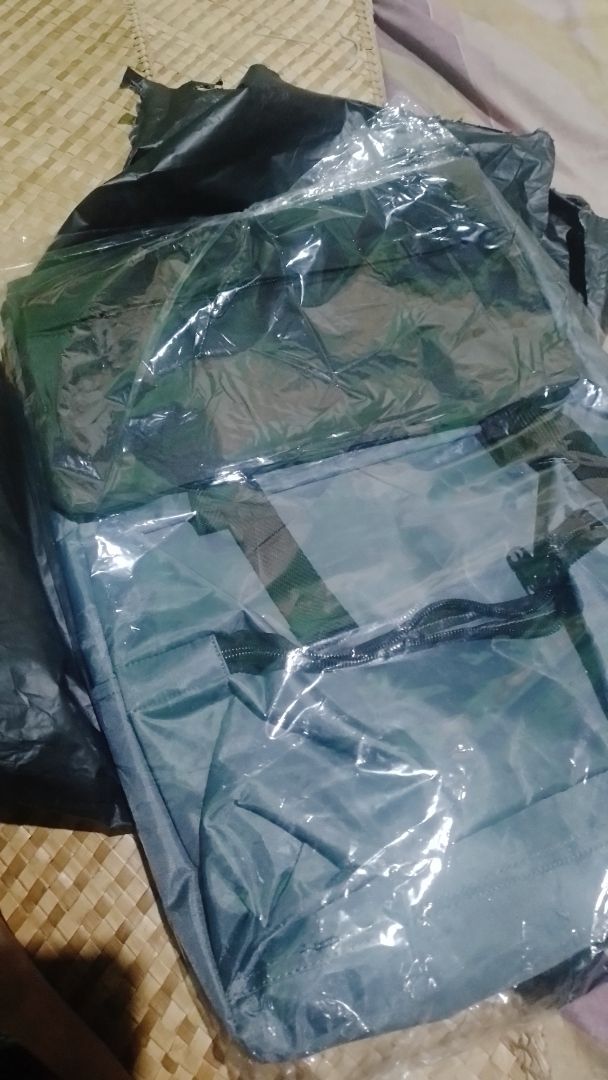 Foto ulasan pembeli 4tbahrudin, varian Hitam