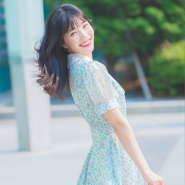 Foto ulasan pembeli nelianggrekmurni, varian TANGAN PENDEK,S
