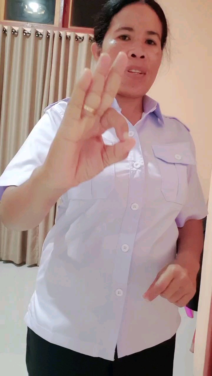 Foto ulasan pembeli verosere84, varian TANGAN PENDEK,M
