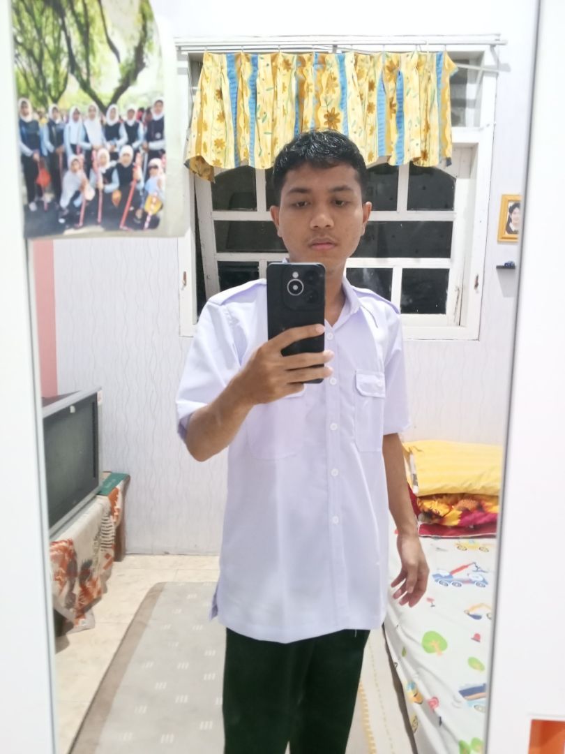 KEMEJA KERJA PUTIH - Kemeja PDH Putih Pria Nyaman Dipakai, Adem, dan Elegan - foto 4 dari 10, finishwidiastuty