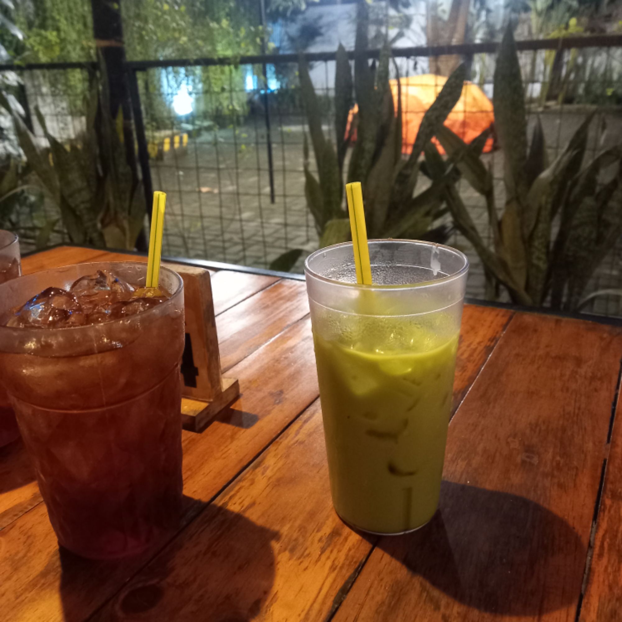 Foto ulasan pembeli yuyunboo, varian Putih,L
