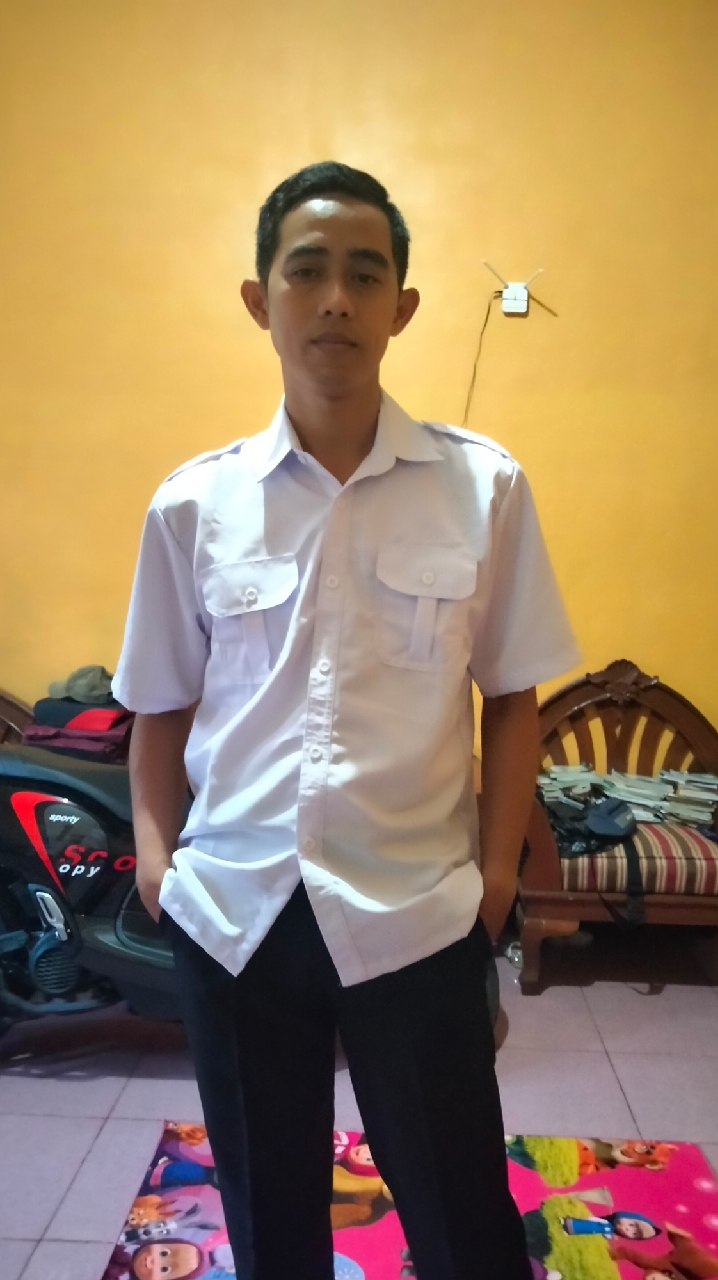 Kemeja Putih PNS Pria Baju Dinas Formal Adem - foto 2 dari 10, eka_arumi