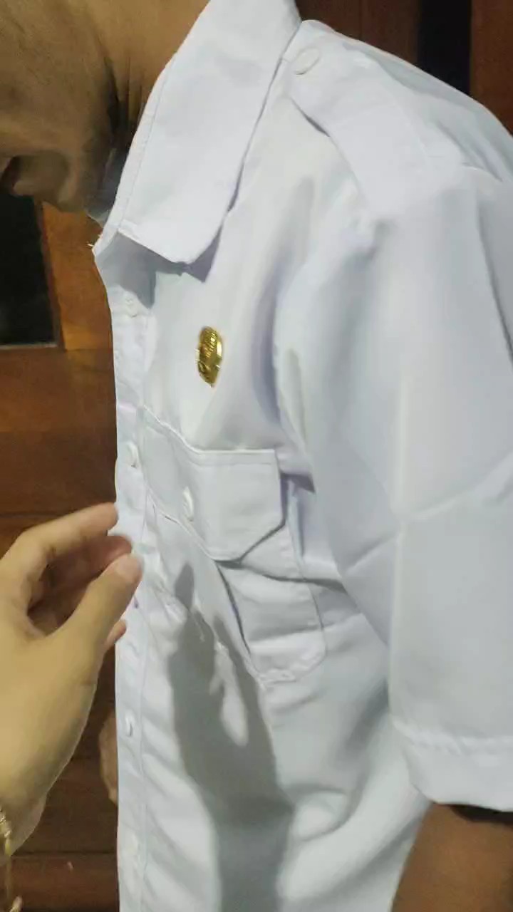 Foto ulasan pembeli eka_arumi, varian Putih Twis Pin Korp,M, Putih Twis Pin Korp,S