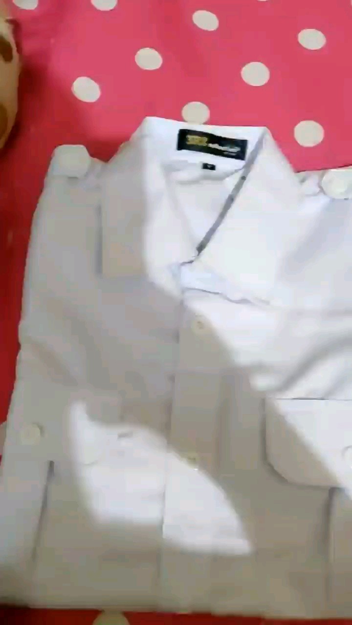 Foto ulasan pembeli cipki27, varian Putih Twis Pin Korp,S