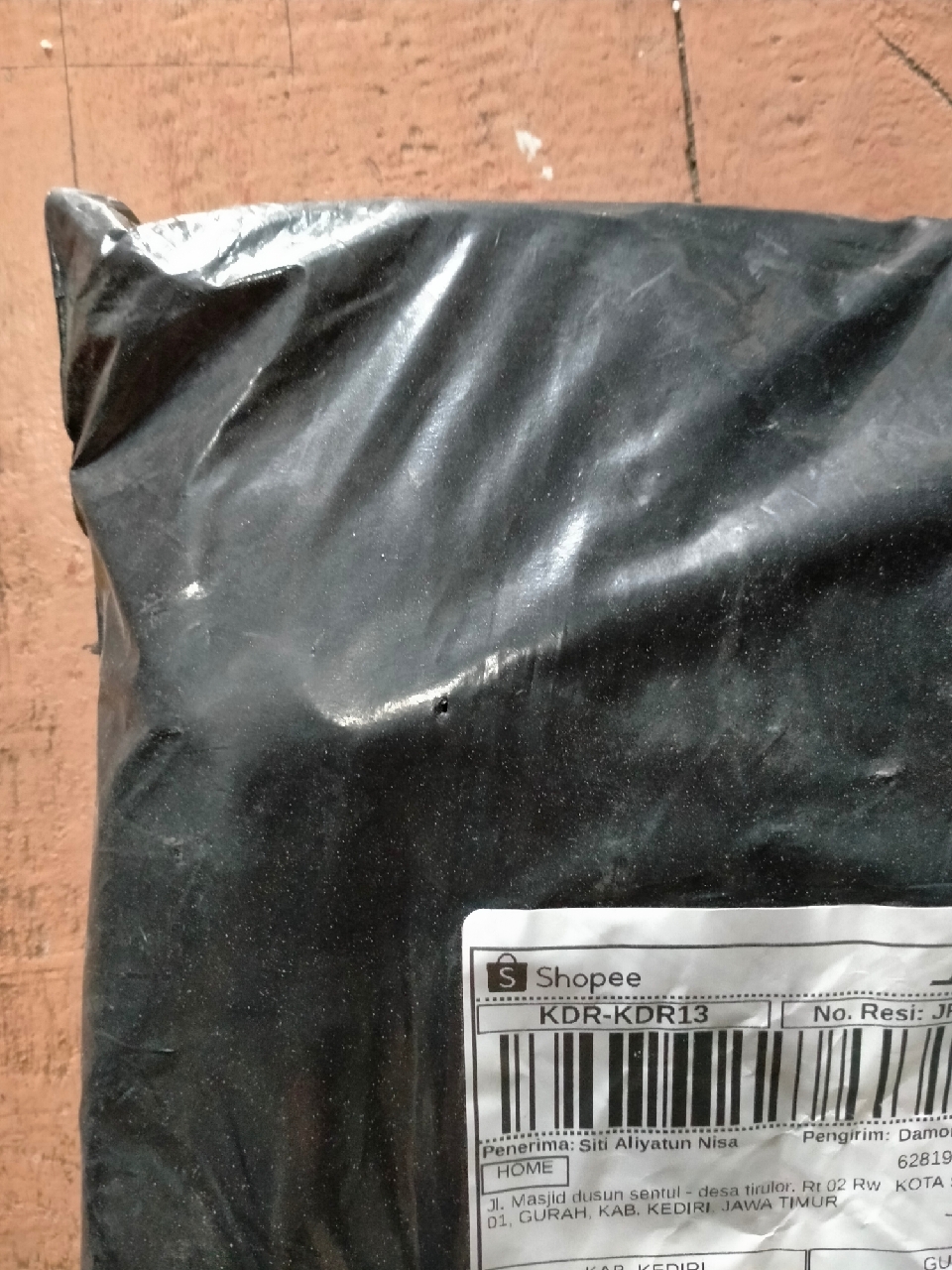 Foto ulasan pembeli a*****4, varian ATASAN PRIA,L