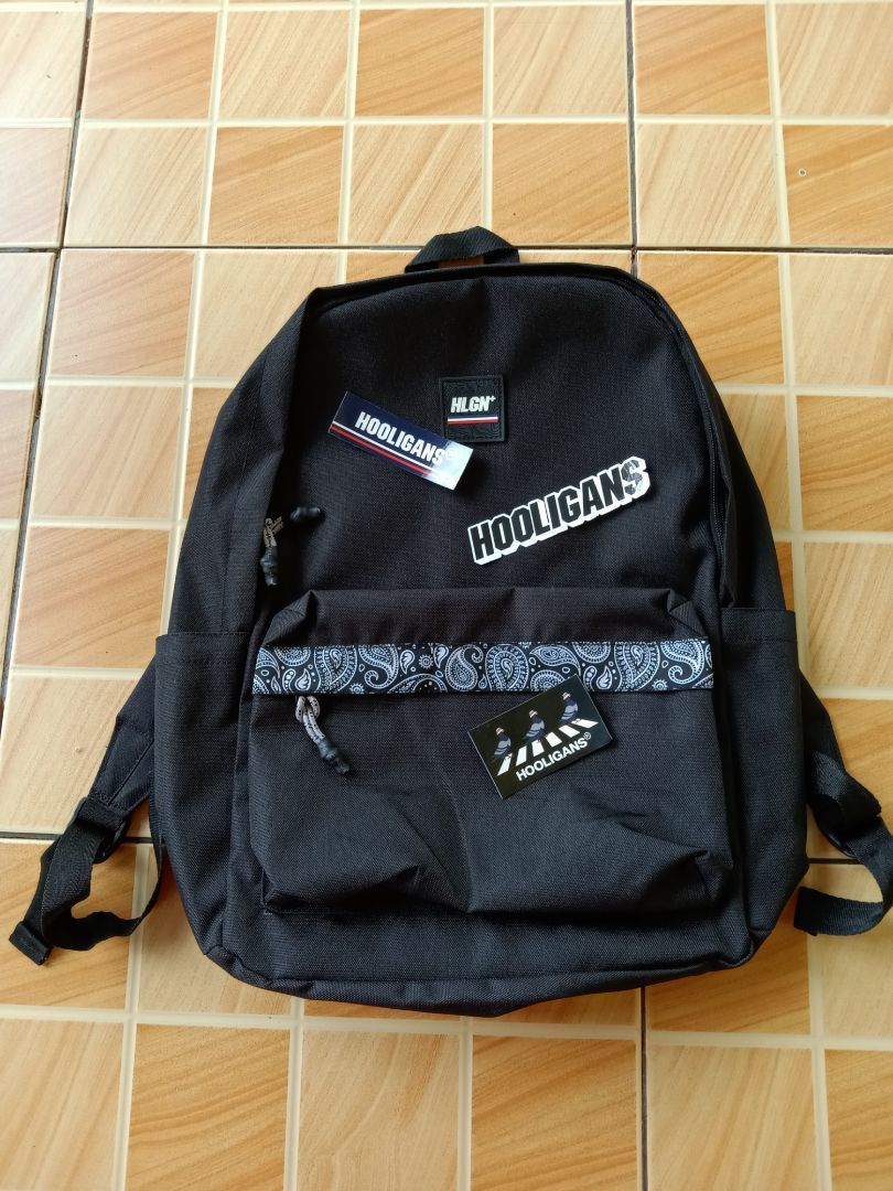 HOOLIGANS Bag Gullit Tape Paisley Black - Foto ulasan pembeli