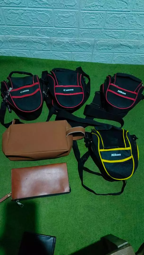 Handbag Pria Wanita Unisex Kulit Sintetis Elegan - Foto ulasan pembeli