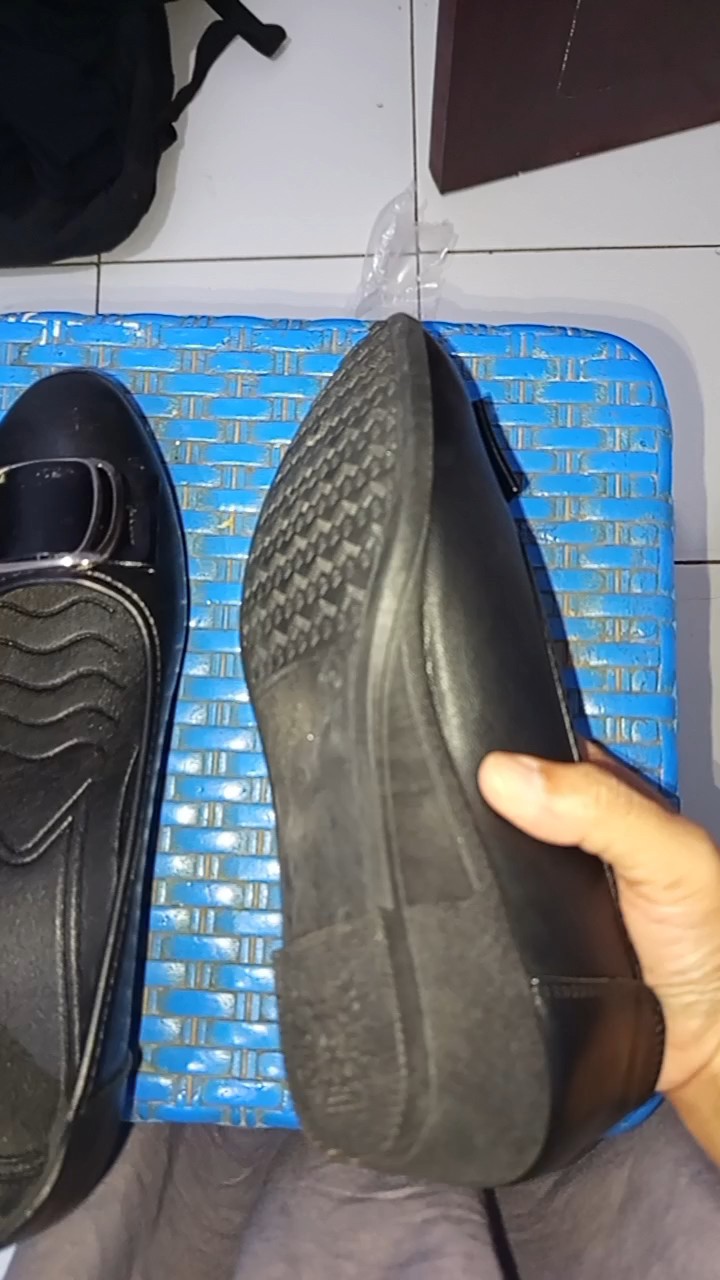 Foto ulasan pembeli sekarlight_store, varian Hitam303,40