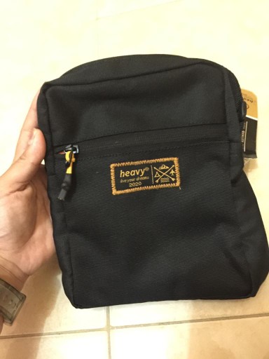 Heavy Slingbag Original - Tas Selempang Bahu Pria Sling Bag Mini Tas Pria Kasual Pouch - Foto ulasan pembeli