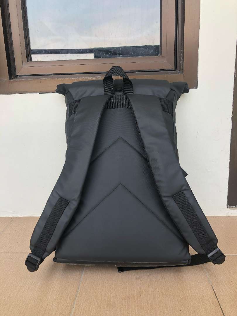 Hefand - Tas Ransel Pria Backpack Aston Tas Laptop Punggung Travelling Outdoor Pria Wanita Tas Leptop Travellbag Backpackeran Waterproof Anti Air - Foto ulasan pembeli