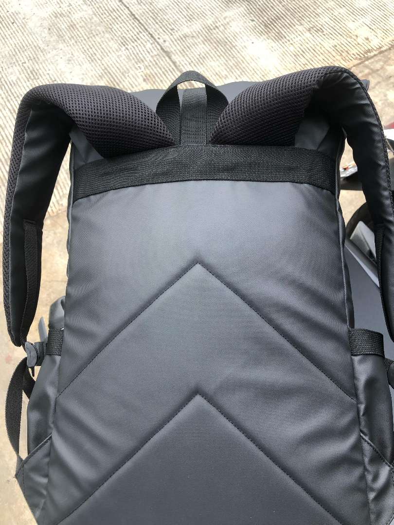 Hefand - Tas Ransel Pria Backpack Aston Tas Laptop Punggung Travelling Outdoor Pria Wanita Tas Leptop Travellbag Backpackeran Waterproof Anti Air - Foto ulasan pembeli