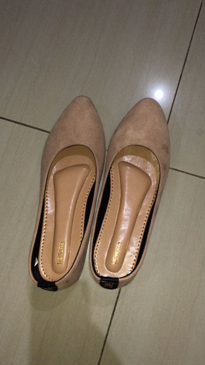Foto ulasan pembeli d*****e, varian Beige,41