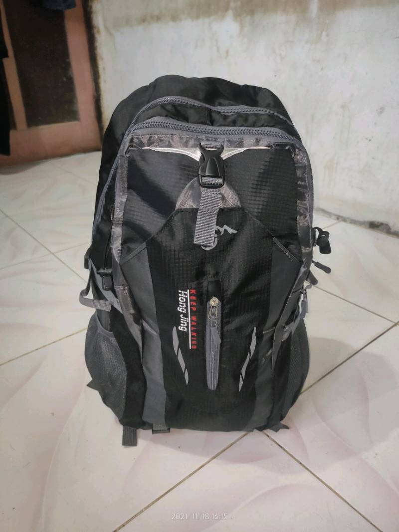 HIGHLAND Tas Ransel Pria Anti Air 36L Outdoor - Foto ulasan pembeli