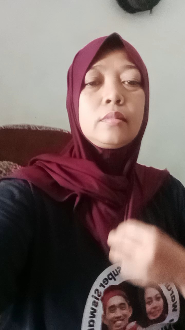 Foto ulasan pembeli ggpad4_i1t, varian burgundy,P. INSTAN OVAL