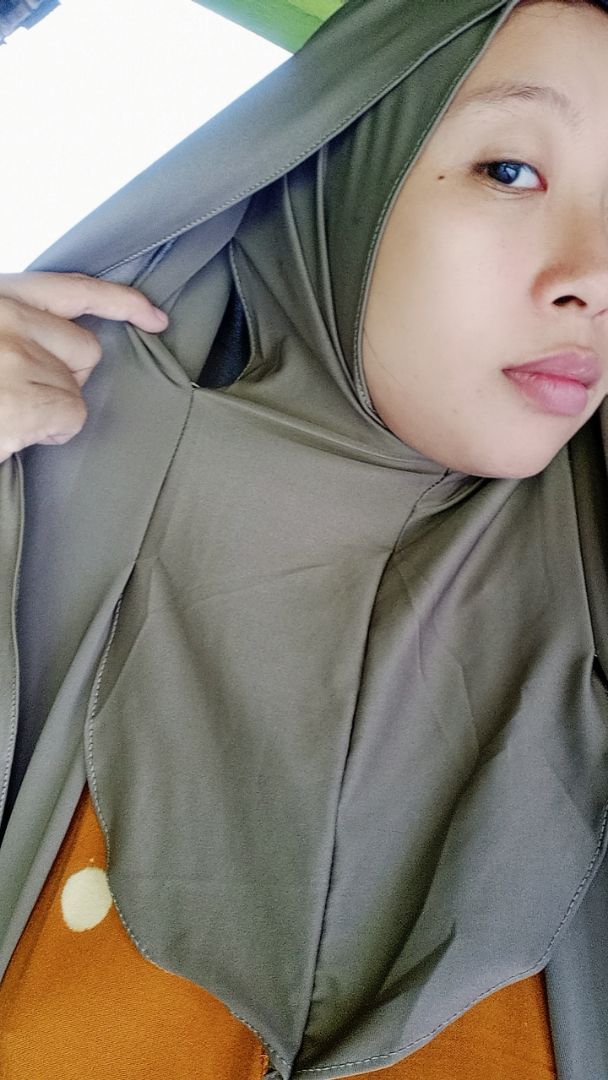 Hijab Instan Pasmina Jersey Menutup Leher - foto 8 dari 10, army070405