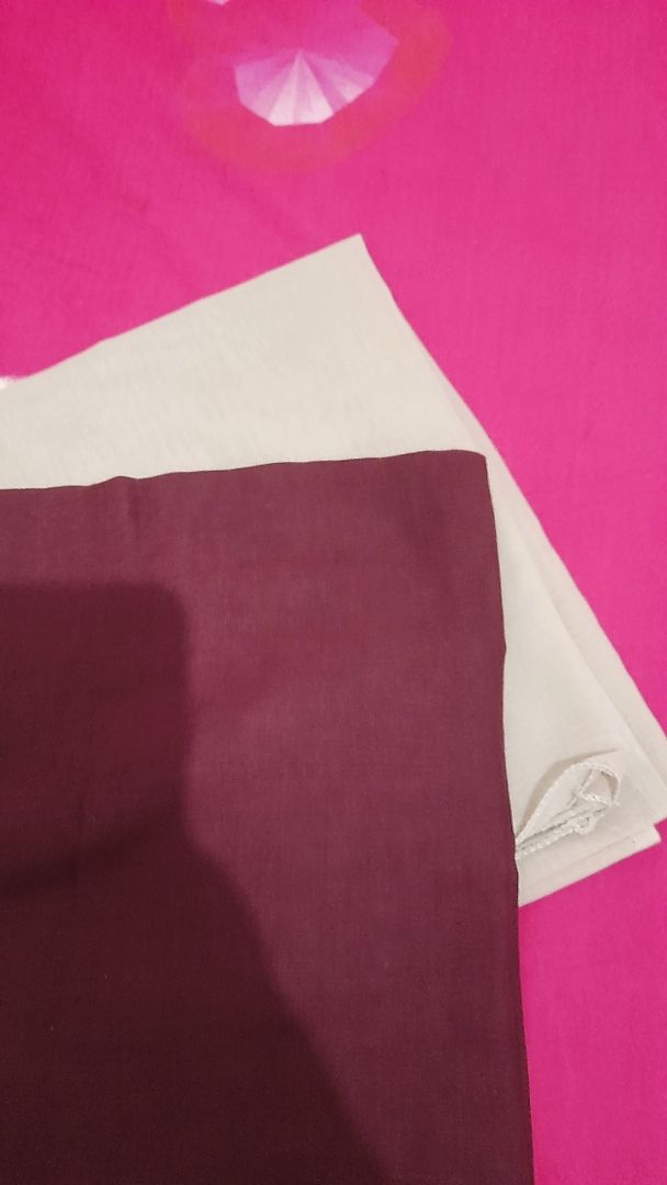 Foto ulasan pembeli auliaaarhmynti, varian Burgundy, Ivori
